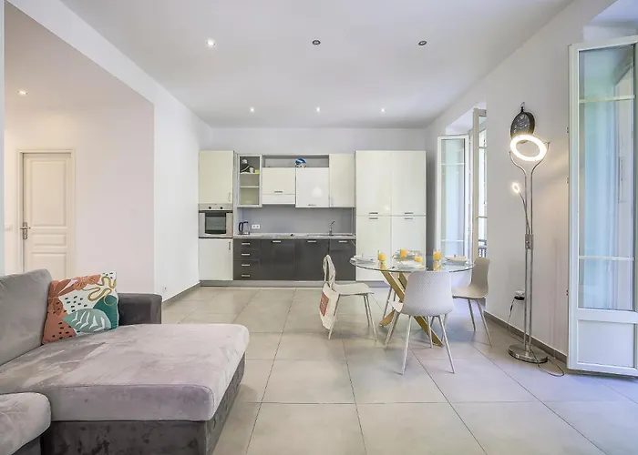 Maison Bianchi - Place Marshall شقة *